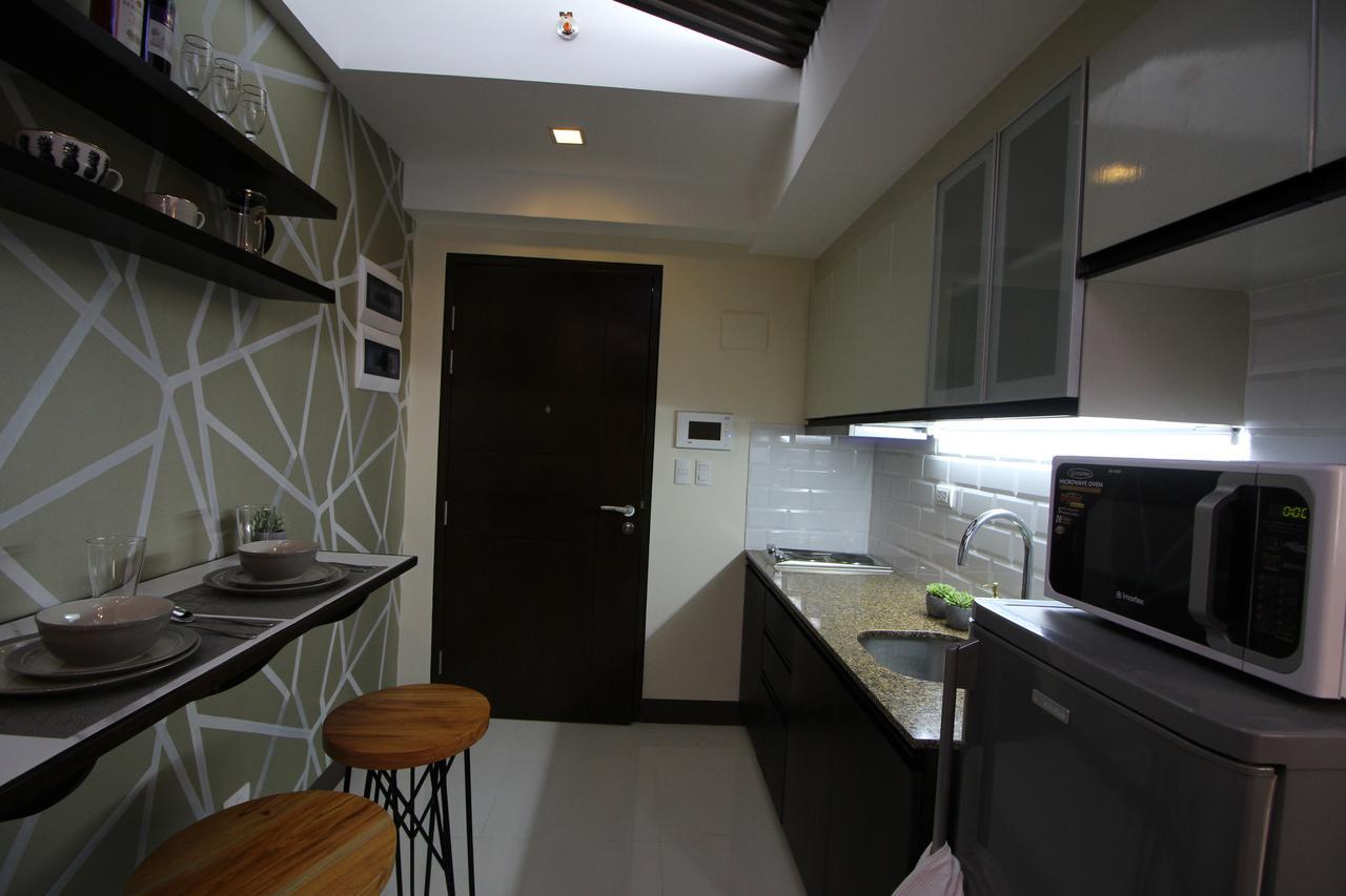5E Tower 2 Viceroy Apartment Manila Exterior photo